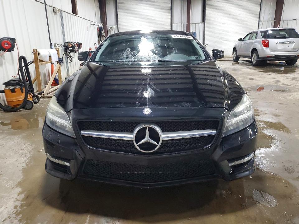 2012 Mercedes-benz Cls-klasse VIN WDDLJ7DB8CA056884 COPART salvage auction — UNDERCARRIAGE, PA - CERT OF SALVAGE-W=FLOOD VEH, sold $425 on 2026-07-29 (photo 5)