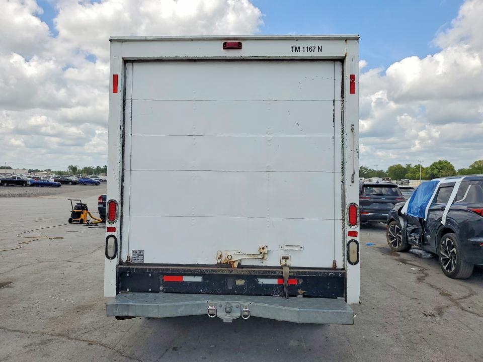 2011 Gmc Savana VIN 1GDY72BA4B1903213 COPART salvage auction — FRONT END, GA - CERT OF TITLE-SALVAGE, sold $550 on 2026-07-24 (photo 6)