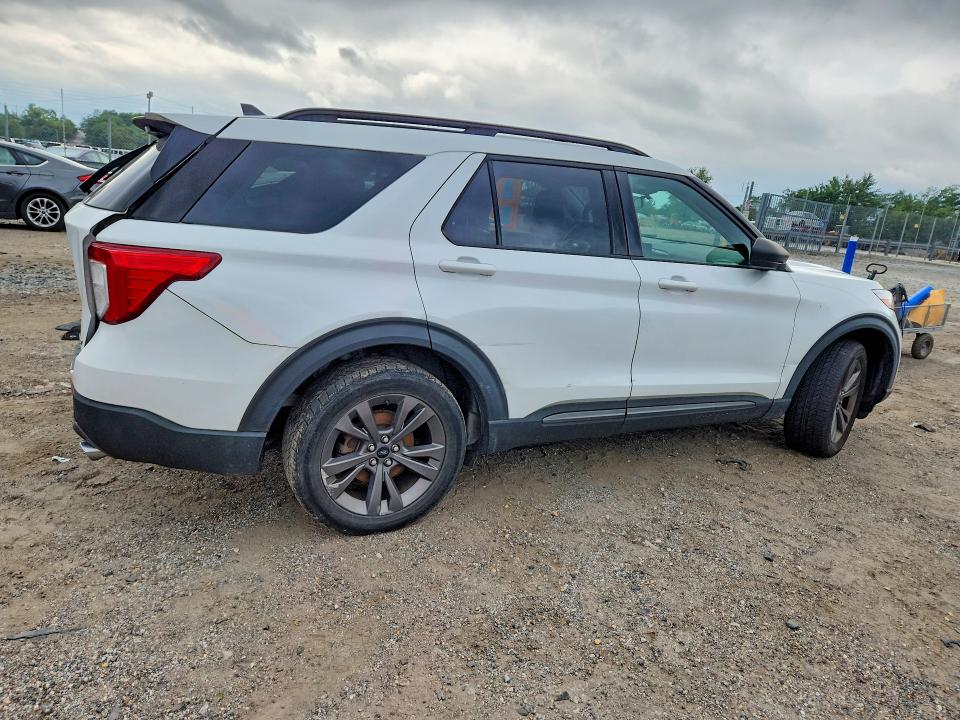 2021 Ford Explorer VIN 1FMSK8DHXMGA02641 COPART salvage auction — REAR END, MD - CERTIFICATE OF TITLE, sold $18,324 on 2026-07-30 (photo 3)