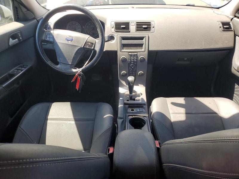 2006 Volvo S40 VIN YV1MS390062202358 COPART salvage auction — MINOR DENT/SCRATCHES, CA - DIS/DLR/EXP ONLY CLEAN TITLE (P), sold $3,100 on 2026-08-12 (photo 8)