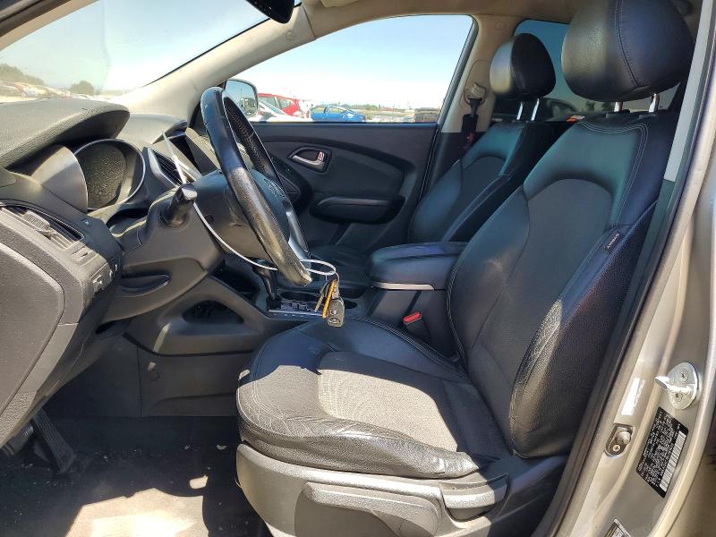 2011 Hyundai Tucson VIN KM8JU3AC7BU193659 COPART salvage auction — SIDE, CA - DIS/DLR/EXP ONLY CLEAN TITLE, sold $3,273 on 2026-07-09 (photo 7)