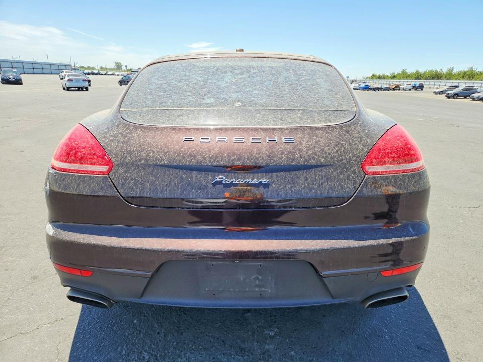 2014 Porsche Panamera VIN WP0AA2A76EL014077 COPART salvage auction — MINOR DENT/SCRATCHES, Salvage Title, sold $2,550 on 2026-07-27 (photo 6)