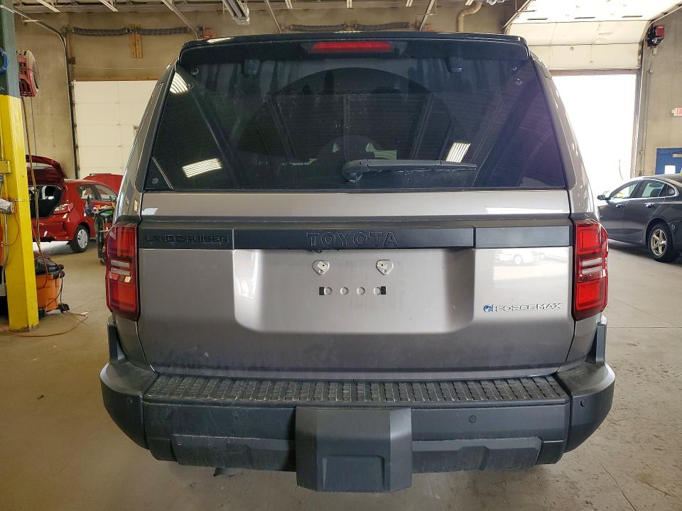 2025 Toyota Land cruiser VIN JTEABFAJ6SK026047 COPART salvage auction — SIDE, Mn - Cert Of Title-Salvage, sold $30,750 on 2026-08-25 (photo 6)