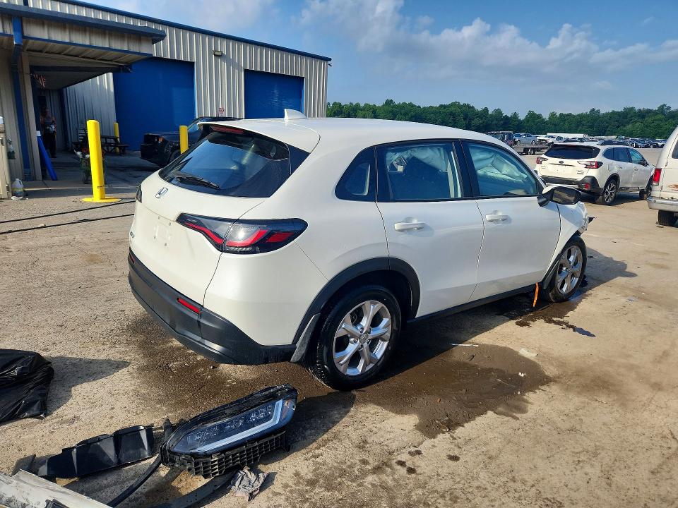 2023 Honda Hr-v VIN 3CZRZ2H30PM747364 COPART salvage auction — FRONT END, Pa - Certificate Of Salvage, sold $2,425 on 2026-07-27 (photo 3)