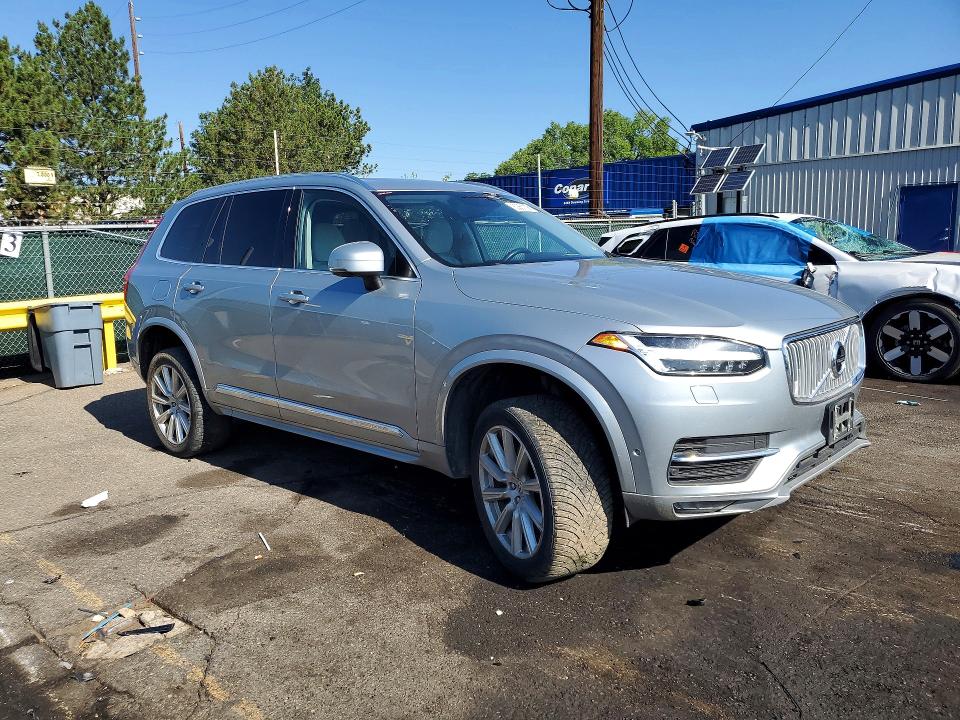 2016 Volvo Xc90 VIN YV4A22PL8G1015230 COPART salvage auction — FRONT END, Co - Salvage Title, sold $4,200 on 2026-08-04 (photo 4)