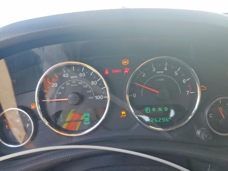 2015 Jeep Wrangler unlimited VIN 1C4BJWDG6FL684916 COPART salvage auction — FRONT END, OR - CERTIFICATE OF TITLE, sold $3,000 on 2026-07-08 (photo 9)