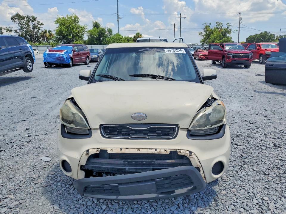 2013 Kia Soul VIN KNDJT2A6XD7567680 COPART salvage auction — FRONT END, Fl - Cert Of Title Slvg Rebuildable, sold $375 on 2026-07-17 (photo 5)