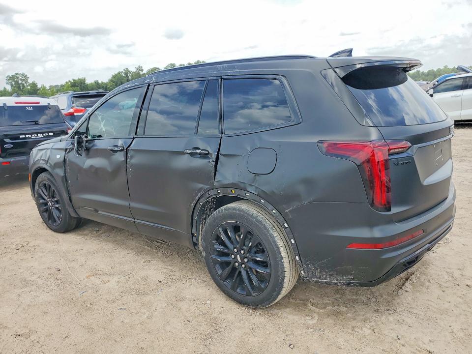 2024 Cadillac Xt6 VIN 1GYKPCRS1RZ734739 COPART salvage auction — SIDE, Tx - Salvage Vehicle Title, sold $7,300 on 2026-07-28 (photo 2)