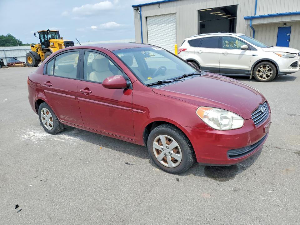 2008 Hyundai Accent VIN KMHCN46C68U259454 COPART salvage auction — NORMAL WEAR, ME - CERTIFICATE OF TITLE, sold $300 on 2026-07-15 (photo 4)