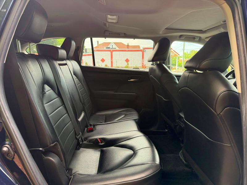 2023 Toyota Highlander VIN 5TDKDRBH3PS036776 COPART salvage auction — MINOR DENT/SCRATCHES, Md - Certificate Of Title, sold $18,600 on 2026-07-24 (photo 8)