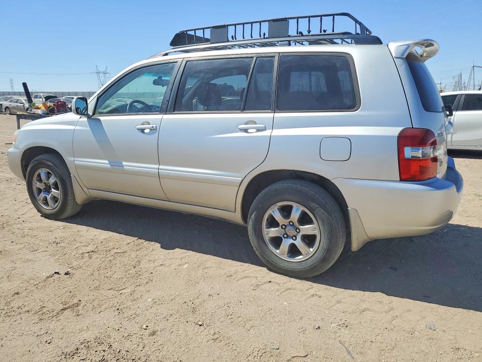 2005 Toyota Highlander VIN JTEGP21A650073888 COPART salvage auction — MINOR DENT/SCRATCHES, Ca - Dis/Dlr/Exp Only Clean Title, sold $475 on 2026-07-20 (photo 2)