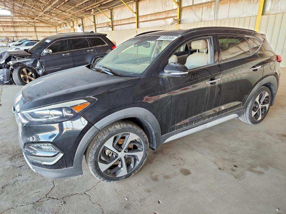 2017 Hyundai Tucson VIN KM8J33A23HU467992 COPART salvage auction — MINOR DENT/SCRATCHES, AZ - CERTIFICATE OF TITLE, sold $1,600 on 2026-07-29 (photo 1)