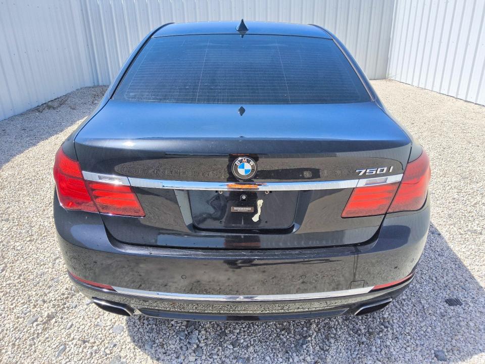 2013 BMW 7 series VIN WBAYA8C55DC996578 COPART salvage auction — MINOR DENT/SCRATCHES, FL - CERTIFICATE OF TITLE, sold $1,450 on 2026-08-04 (photo 6)