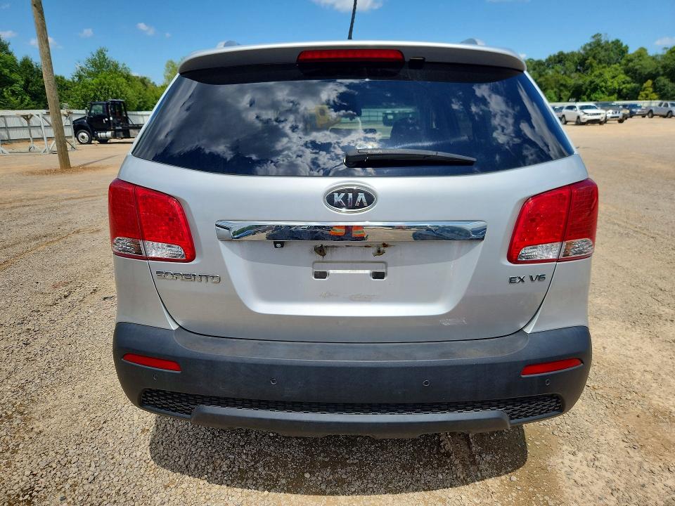 2011 Kia Sorento VIN 5XYKUDA25BG053794 COPART salvage auction — MECHANICAL, MS - CERTIFICATE OF TITLE, sold $325 on 2026-07-28 (photo 6)