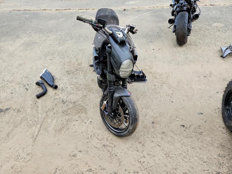 2012 Ducati Diavel VIN ZDM13BLW0CB009463 COPART salvage auction — SIDE, Ms - Cert Of Title-Rebuilt, sold $825 on 2026-07-23 (photo 5)