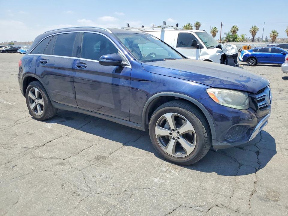 2016 Mercedes-benz Glc class VIN WDC0G4JB4GF057483 COPART salvage auction — MINOR DENT/SCRATCHES, Mt - Dis/Dlr/Exp Only Clean Title (P), sold $3,300 on 2026-07-27 (photo 4)