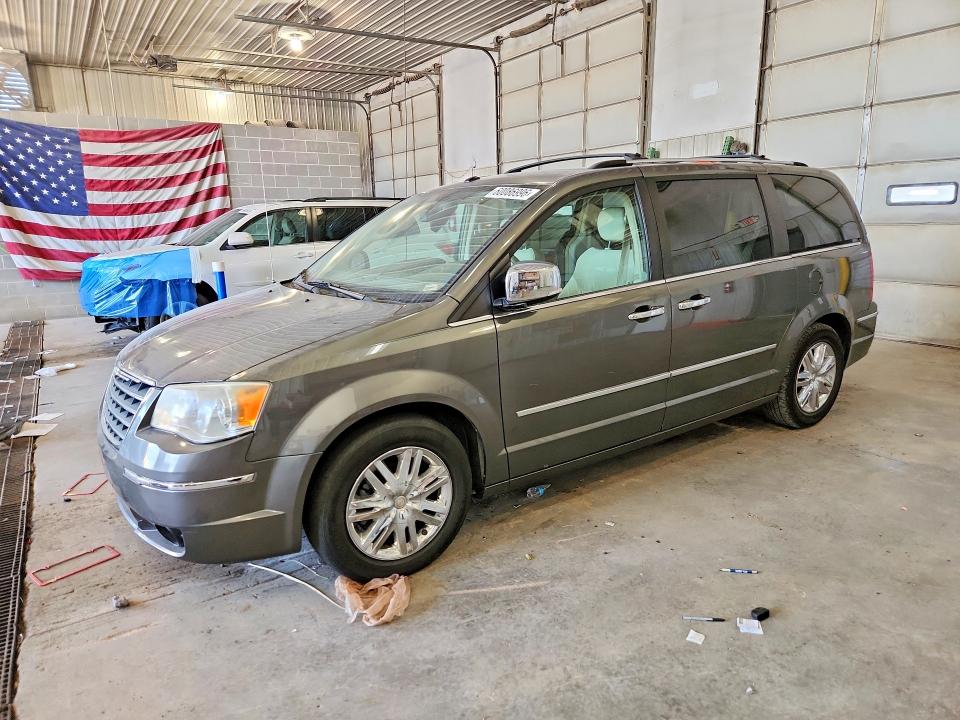 2010 Chrysler Town & country VIN 2A4RR6DX8AR239966 COPART salvage auction — MINOR DENT/SCRATCHES, MO - SALVAGE CERTIFICATE OF TITLE, sold $70 on 2026-07-28 (photo 1)
