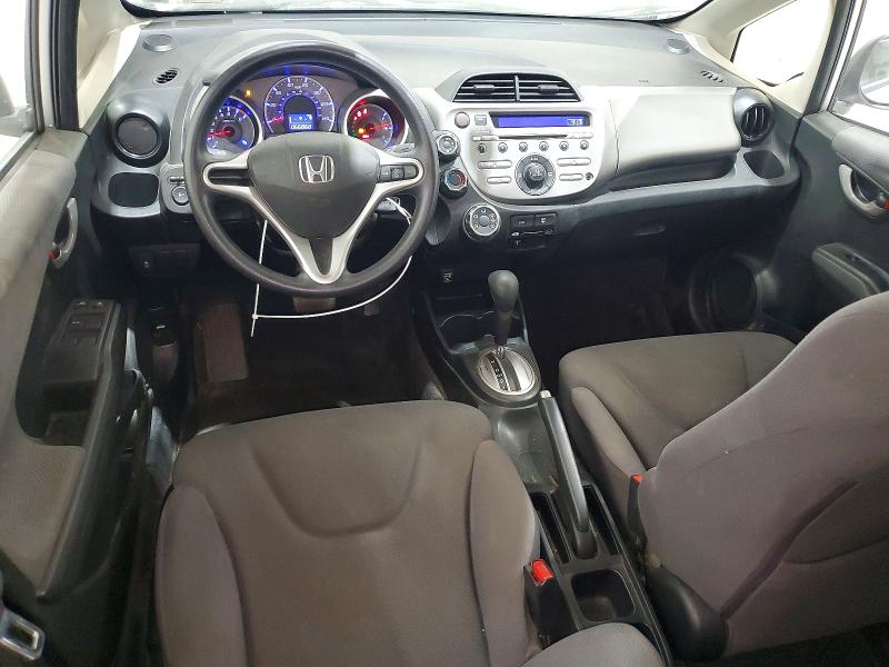 2013 Honda Fit VIN JHMGE8H34DC007906 COPART salvage auction — NORMAL WEAR, NY - CERTIFICATE OF TITLE (P), sold $4,150 on 2026-07-28 (photo 8)