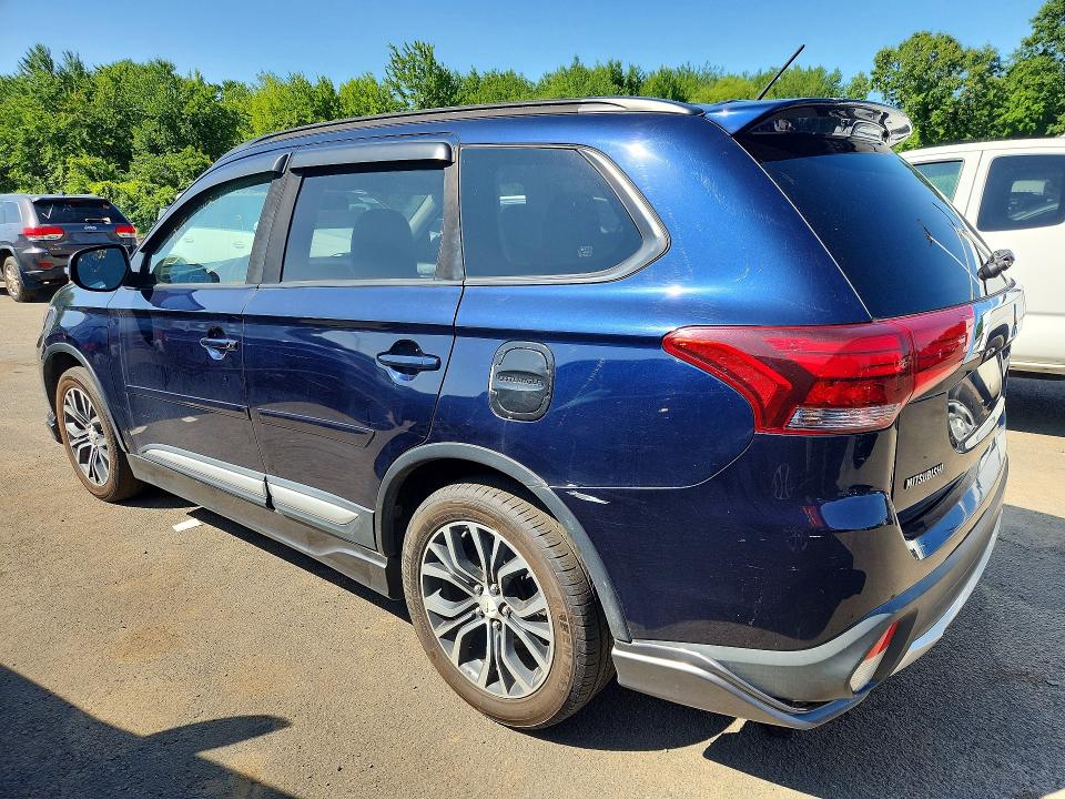 2016 Mitsubishi Outlander VIN JA4AZ3A35GZ037257 COPART salvage auction — MINOR DENT/SCRATCHES, Wv - Certificate Of Title (P), sold $3,000 on 2026-07-31 (photo 2)