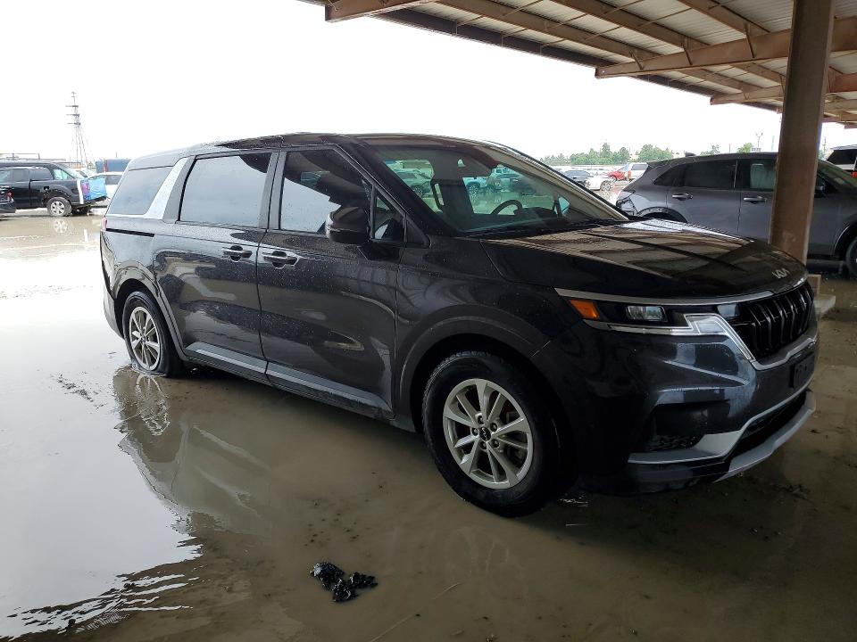 2024 Kia Carnival VIN KNDNB4H30R6433902 COPART salvage auction — REAR END, TX - SALVAGE VEHICLE TITLE, sold $10,300 on 2026-07-28 (photo 4)