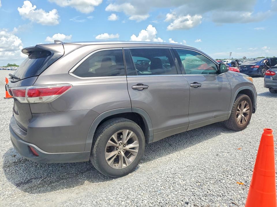 2015 Toyota Highlander VIN 5TDKKRFH3FS092697 COPART salvage auction — REAR END, La - Cert Of Title-Salvage, sold $7,100 on 2026-07-27 (photo 3)