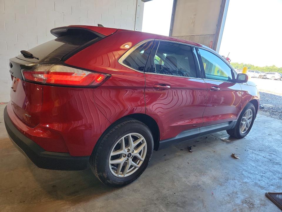 2024 Ford Edge VIN 2FMPK4J97RBA80305 COPART salvage auction — MINOR DENT/SCRATCHES, FL - CERTIFICATE OF TITLE, sold $14,500 on 2026-07-27 (photo 3)