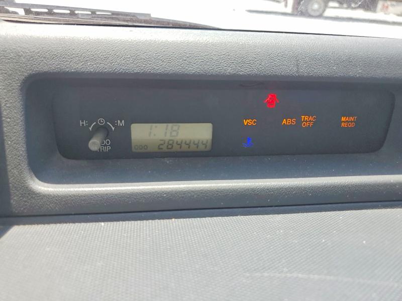 2004 Toyota Scion VIN JTLKT334240147544 COPART salvage auction — REAR END, Fl - Cert Of Title Slvg Rebuildable, sold $525 on 2026-07-24 (photo 9)