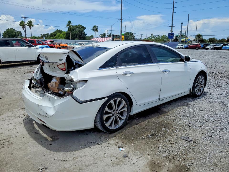 2013 Hyundai Sonata VIN 5NPEC4AB0DH651111 COPART salvage auction — REAR END, Salvage Title, sold $400 on 2026-07-24 (photo 3)