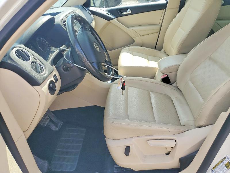 2010 Volkswagen Tiguan VIN WVGAV7AX9AW519844 COPART salvage auction — REAR END, GA - CERT OF TITLE-SALVAGE, sold $1,150 on 2026-08-03 (photo 7)