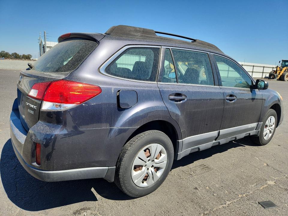 2013 Subaru Outback VIN 4S4BRBAC8D1307365 COPART salvage auction — MECHANICAL, Ca - Dis/Dlr/Exp Only Clean Title, sold $225 on 2026-07-30 (photo 3)