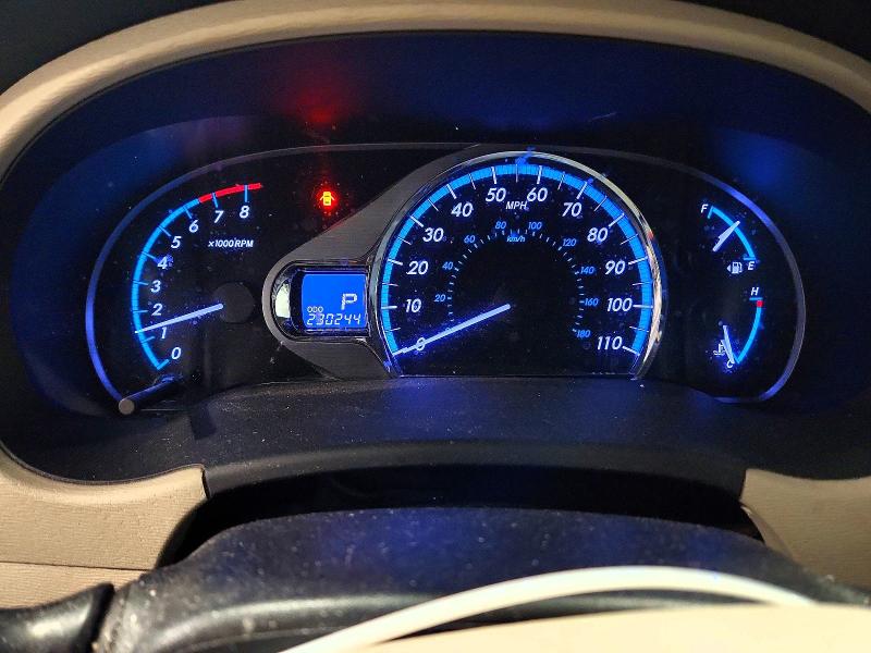 2014 Toyota Sienna VIN 5TDYK3DC2ES411942 COPART salvage auction — HAIL, Wi - Certificate Of Title, sold $300 on 2026-07-29 (photo 9)