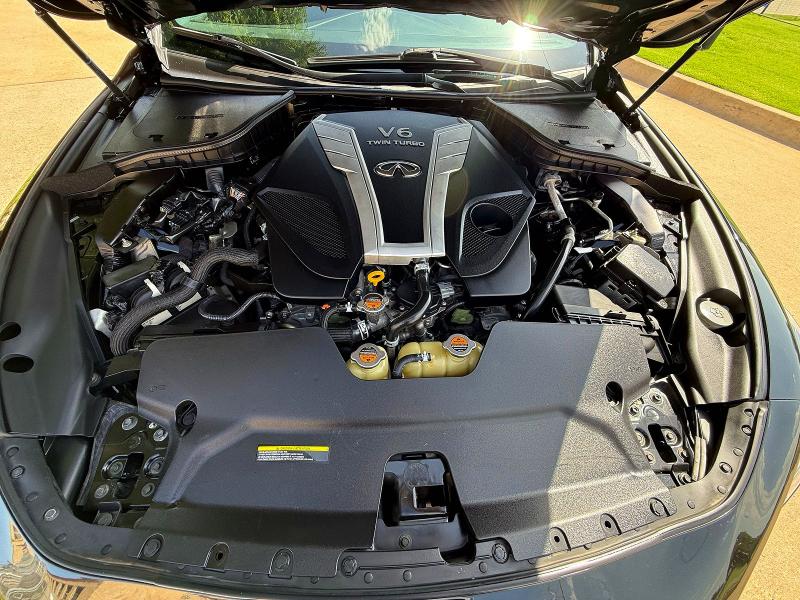 2018 Infiniti Q60 VIN JN1EV7EL9JM391035 COPART salvage auction — MINOR DENT/SCRATCHES, OK - CERTIFICATE OF TITLE (P), sold $1,550 on 2026-07-28 (photo 7)