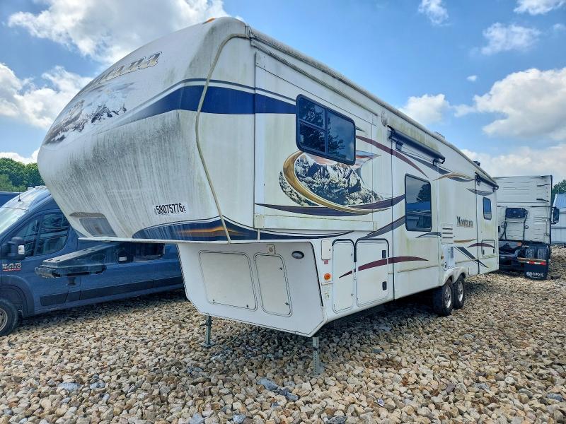 2012 Keystone Montana VIN 4YDF3752XC4700283 COPART salvage auction — UNDERCARRIAGE, PA - CERTIFICATE OF SALVAGE, sold $4,100 on 2026-07-30 (photo 2)