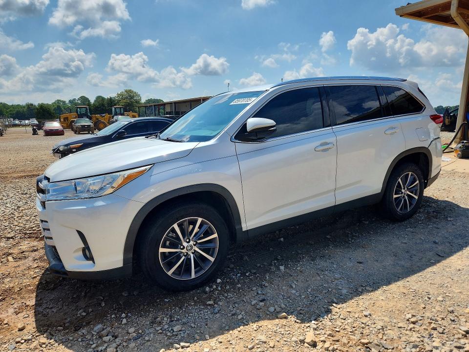 2019 Toyota VIN 5TDKZRFH0KS338742 COPART salvage auction — REAR END, Al - Cert Of Title-Salvage Title, sold $125 on 2026-07-29 (photo 1)