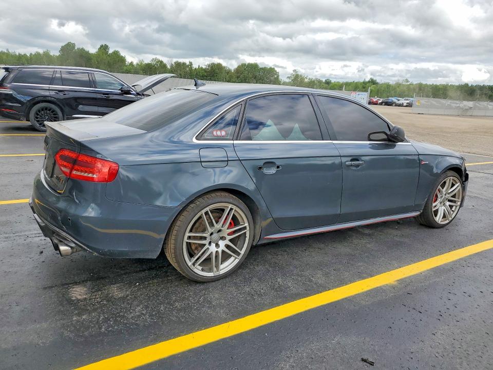 2011 Audi S4 VIN WAUFGCFL8BA102570 COPART salvage auction — FRONT END, On - Permit No Brand - Unfit, sold $475 on 2026-07-21 (photo 3)