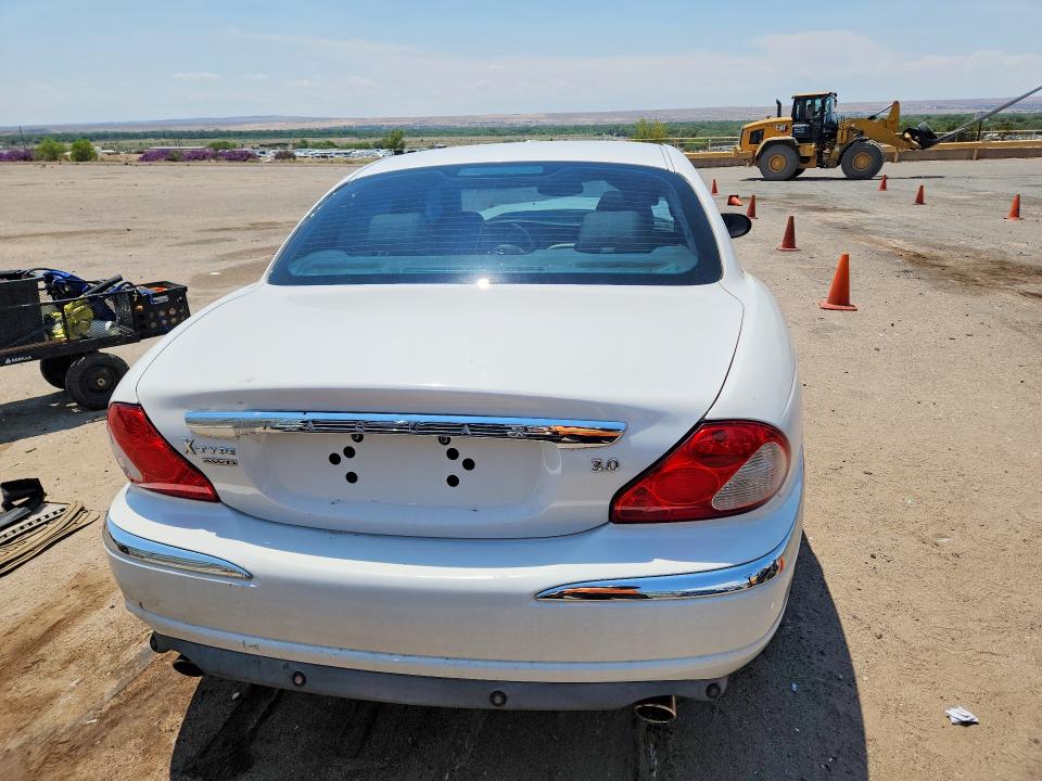 2004 Jaguar X type VIN SAJEA51C84WE12747 COPART salvage auction — FRONT END, Nm - Cert Of Title-Salvage, sold $250 on 2026-07-27 (photo 6)