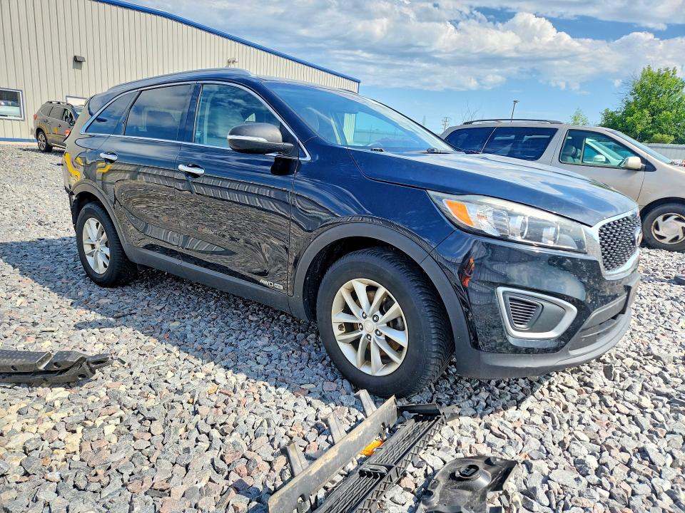 2016 Kia Sorento VIN 5XYPGDA51GG061275 COPART salvage auction — REAR END, Wi - Junked Vehicle Bill Of Sale, sold $725 on 2026-07-20 (photo 4)