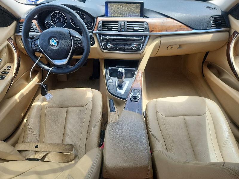 2013 BMW 3er VIN WBA3A5C56DF355611 COPART salvage auction — REAR END, Tx - Salvage Vehicle Title, sold $900 on 2026-08-17 (photo 8)