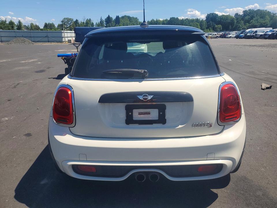 2015 Mini Cooper VIN WMWXP7C51F2A58528 COPART salvage auction — REAR END, Or - Salvage Title Certificate, sold $3,250 on 2026-09-02 (photo 6)