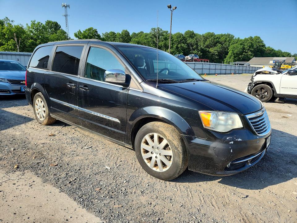 2013 Chrysler Voyager VIN 2C4RC1BG9DR692706 COPART salvage auction — REAR END, Pa - Cert Of Title, sold $575 on 2026-07-20 (photo 4)