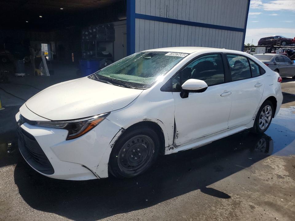 2024 Toyota Corolla VIN 5YFB4MDE5RP178340 COPART salvage auction — FRONT END, CA - CERTIFICATE OF TITLE, sold $9,300 on 2026-07-22 (photo 1)