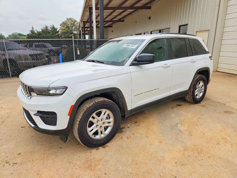 2024 Jeep Grand cherokee VIN 1C4RJGAG0R8514647 — COPART salvage auction photo