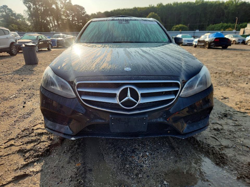 2014 Mercedes-benz E-klasse VIN WDDHF9FB7EA818234 COPART salvage auction — REAR END, VA - CERTIFICATE OF TITLE, sold $1,950 on 2026-08-18 (photo 5)