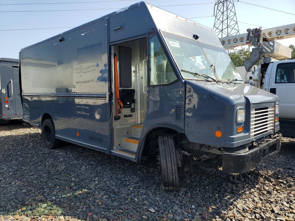 2020 Ford F59 VIN 1F65F5KN2L0A08490 COPART salvage auction — REAR END, VA - CERT OF TITLE - SALVAGE, sold $28,000 on 2026-09-16 (photo 4)