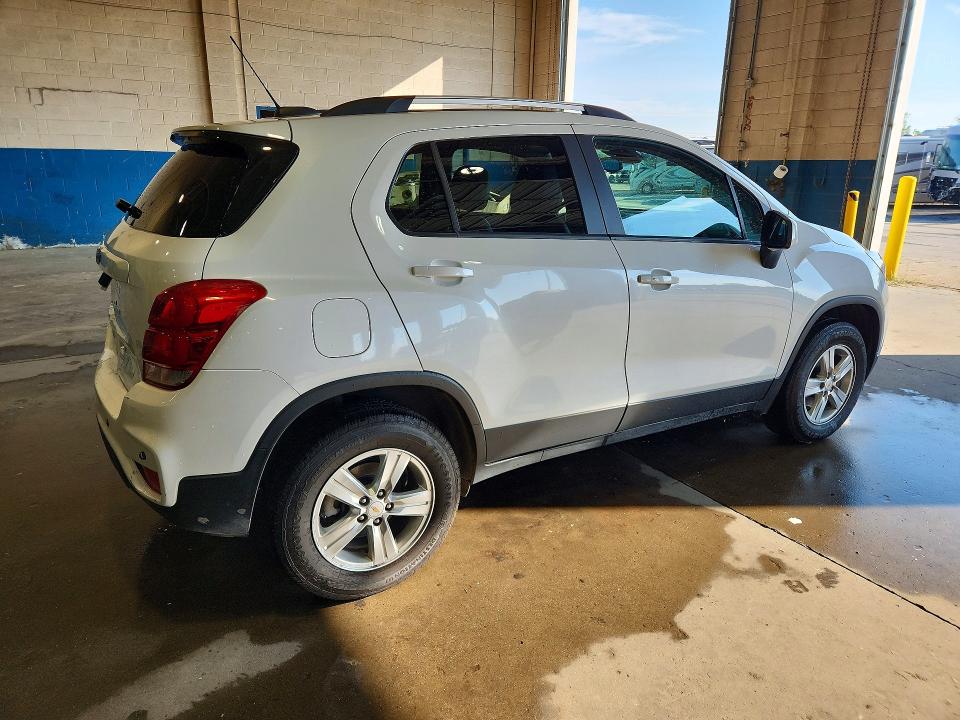 2021 Chevrolet Trax VIN KL7CJPSB3MB348867 COPART salvage auction — REAR END, FL - CERTIFICATE OF TITLE, sold $3,250 on 2026-07-20 (photo 3)
