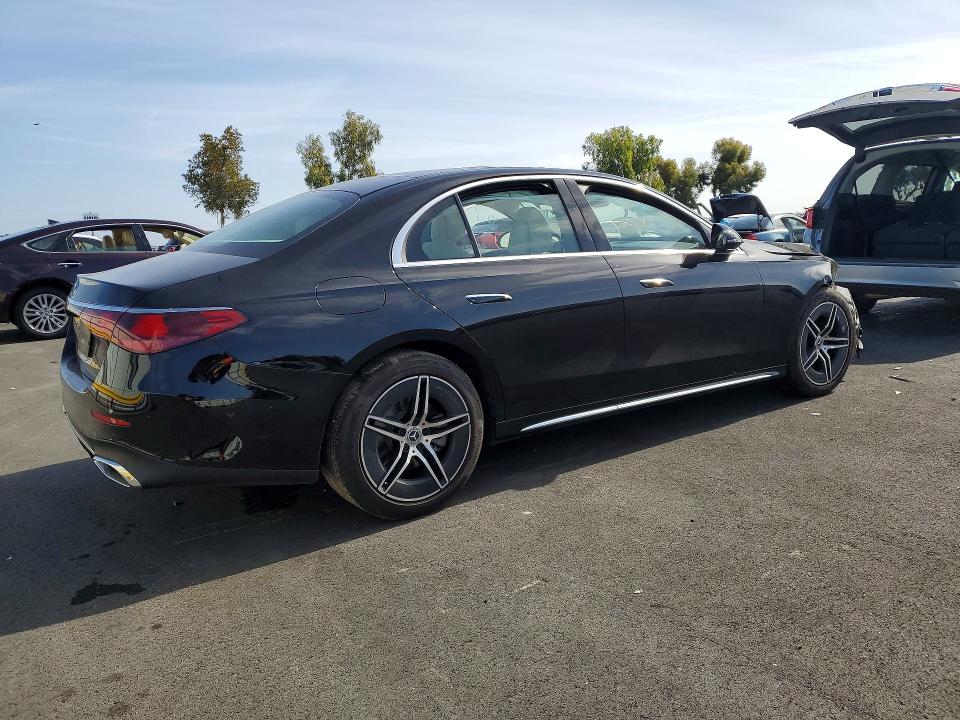 2025 Mercedes-benz VIN W1KLF4GBXSA125391 COPART salvage auction — FRONT END, Ca - Salvage Certificate, sold $27,500 on 2026-07-15 (photo 3)