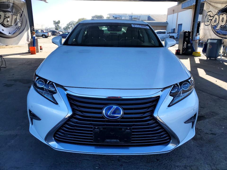 2018 Lexus Es 300h VIN JTHBW1GG0J2174574 COPART salvage auction — REAR END, Ca - Salvage Certificate, sold $2,600 on 2026-07-28 (photo 5)