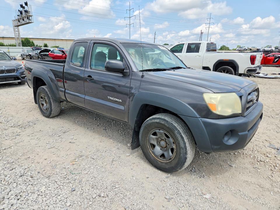 2010 Toyota Tacoma VIN 5TEUX4EN4AZ725627 COPART salvage auction — REAR END, OH - CERTIFICATE OF TITLE (P), sold $5,900 on 2026-07-31 (photo 4)