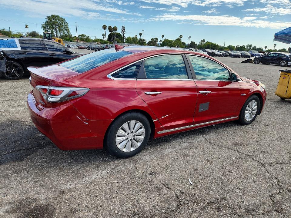 2016 Hyundai Sonata hybrid VIN KMHE24L17GA009192 COPART salvage auction — REAR END, CA - CERT OF TITLE-SALVAGED (P), sold $80 on 2026-07-24 (photo 3)
