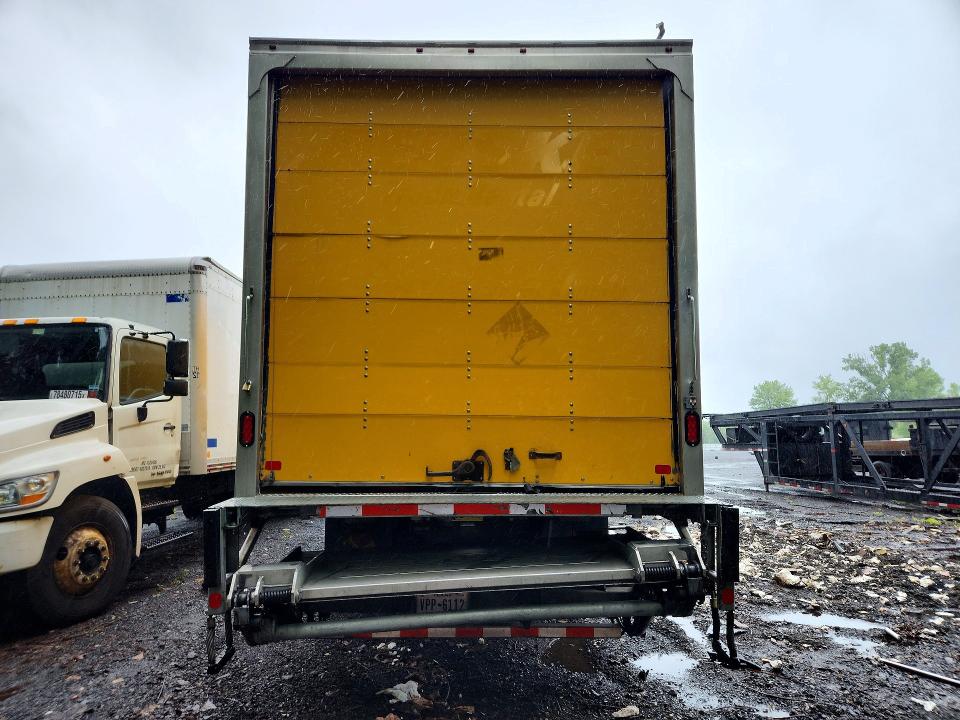 2018 International 4000 series VIN 1HTMMMML8JH713431 COPART salvage auction — MECHANICAL, TX - CERTIFICATE OF TITLE, sold $1,600 on 2026-07-10 (photo 6)